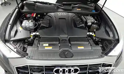 Audi Q8 2021 3.0 гидро в Москве № 162783, миниатюра 6