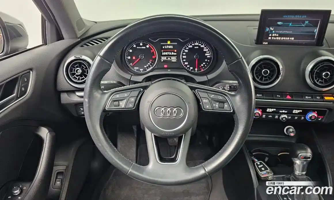 Audi A3 2018 2.0 гидро в Москве № 163382, фото 13