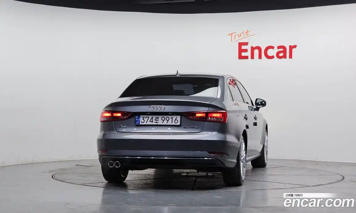 Audi A3 2018 2.0 гидро в Москве № 163382, фото 4