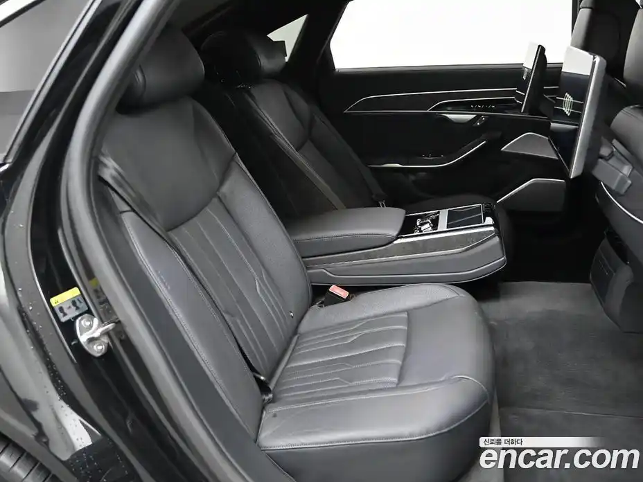 Audi A8 2023 3.0 гидро в Москве № 164074, фото 12