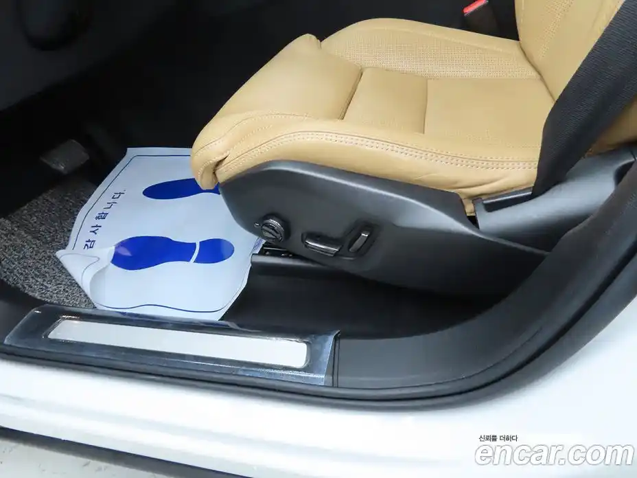 Volvo XC60 2019 2.0 гидро в Москве № 164413, фото 15