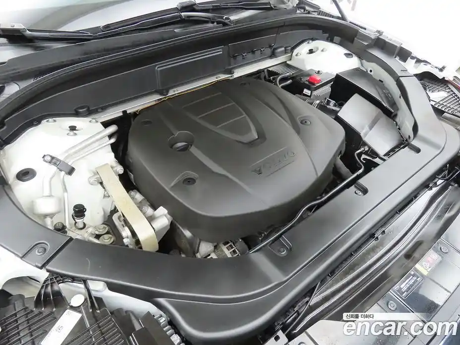 Volvo XC60 2019 2.0 гидро в Москве № 164413, фото 19