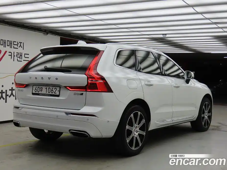 Volvo XC60 2019 2.0 гидро в Москве № 164413, фото 3
