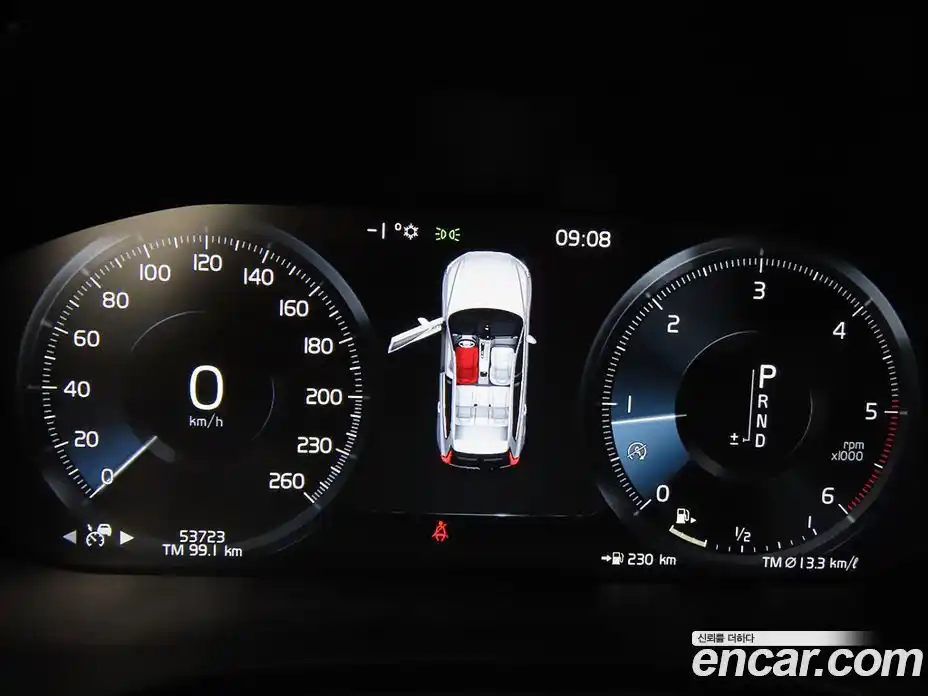 Volvo XC60 2019 2.0 гидро в Москве № 164413, фото 8