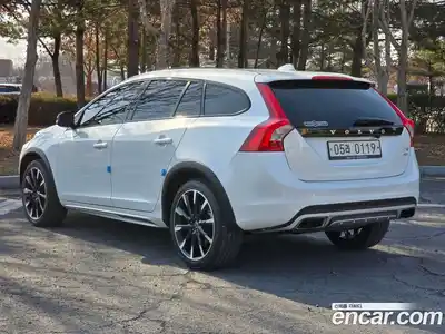 Volvo V60 2016 2.0 гидро в Москве № 164840, миниатюра 7