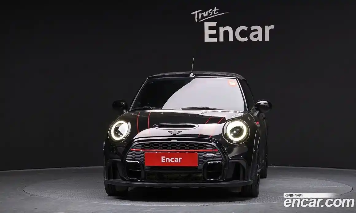 Mini Cooper Convertible 2023 2.0 гидро в Москве № 167072, фото 3
