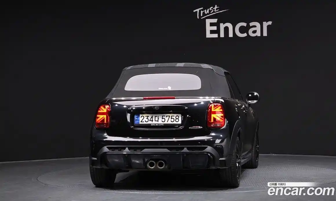 Mini Cooper Convertible 2023 2.0 гидро в Москве № 167072, фото 4