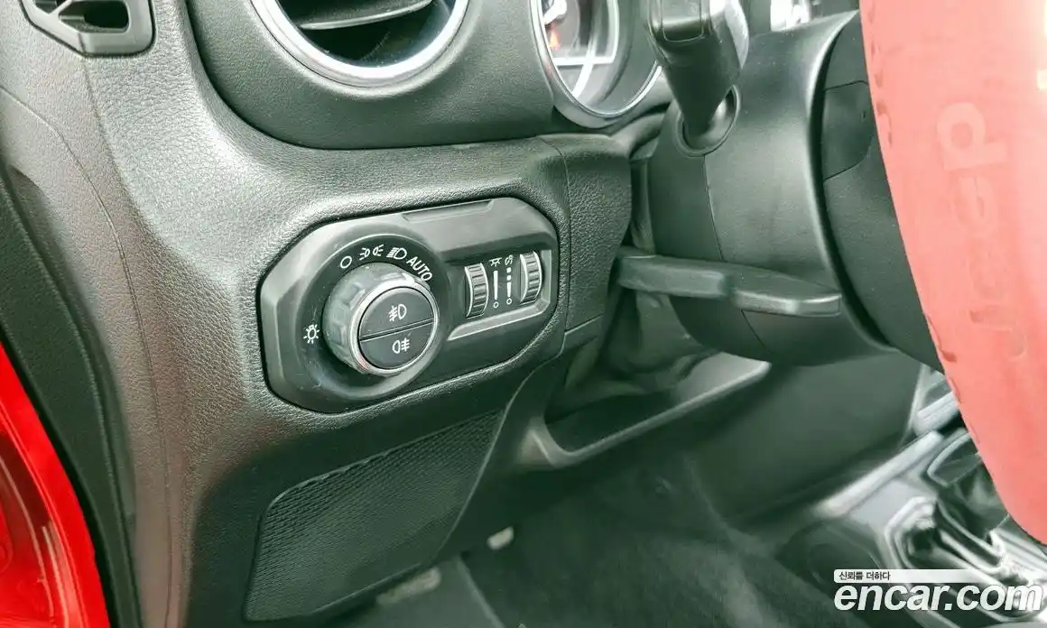 Jeep Wrangler 2020 2.0 гидро в Москве № 169680, фото 18