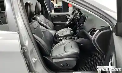 Jeep Cherokee 2021 2.4 гидро в Москве № 169824, миниатюра 11
