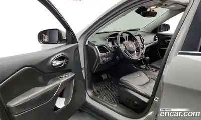 Jeep Cherokee 2021 2.4 гидро в Москве № 169824, миниатюра 10