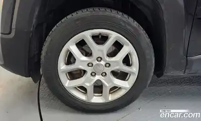 Jeep Renegade 2016 2.4 гидро в Москве № 186765, миниатюра 5