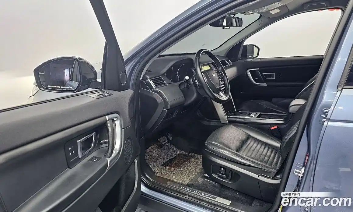 Land Rover Discovery Sport 2018 2.0 гидро в Москве № 188026, фото 11