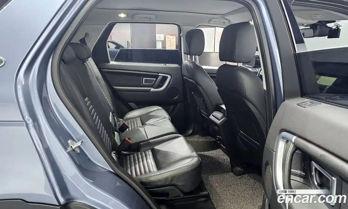Land Rover Discovery Sport 2018 2.0 гидро в Москве № 188026, фото 12