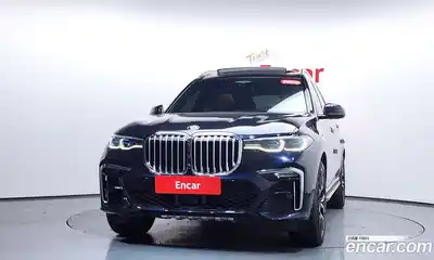 BMW X7 2022 3.0 гидро в Москве № 191635, миниатюра 2