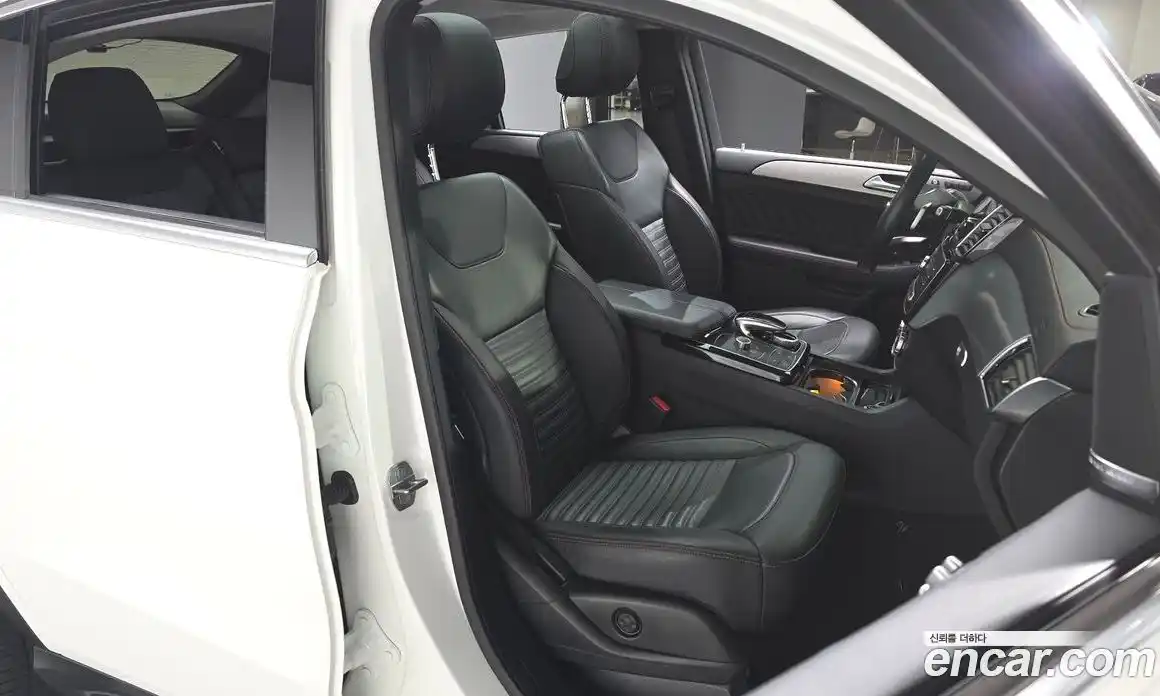 Mercedes-Benz GLE-Class 2018 3.0 гидро в Москве № 195399, фото 10