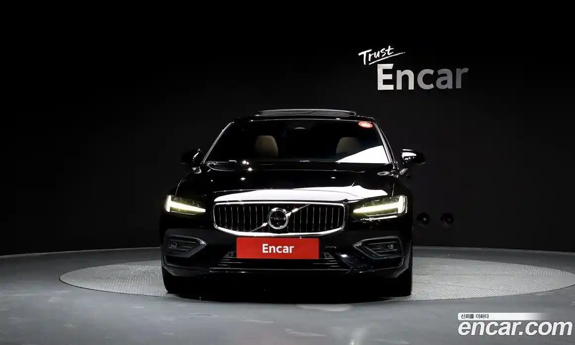 Volvo S60 2022 2.0 гидро в Москве № 197039, фото 3