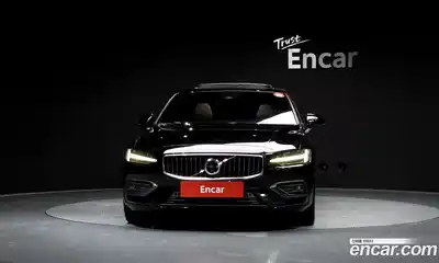Volvo S60 2022 2.0 гидро в Москве № 197039, миниатюра 3