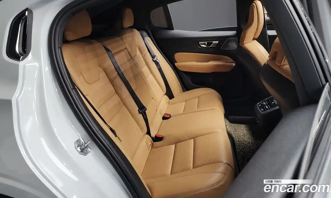 Volvo S60 2019 2.0 гидро в Москве № 197069, фото 12