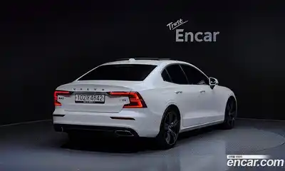 Volvo S60 2019 2.0 гидро в Москве № 197069, миниатюра 2