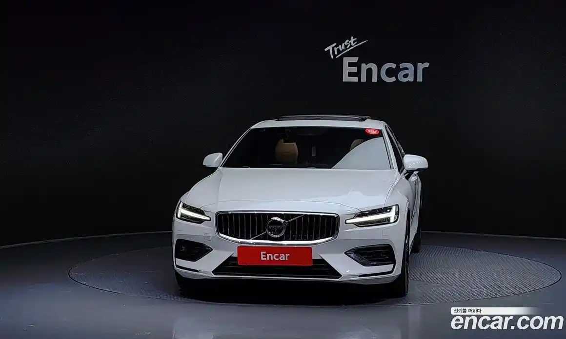 Volvo S60 2019 2.0 гидро в Москве № 197069, фото 3