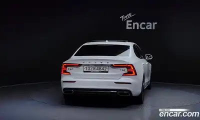 Volvo S60 2019 2.0 гидро в Москве № 197069, миниатюра 4