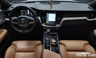 Volvo S60 2019 2.0 гидро в Москве № 197069, миниатюра 7