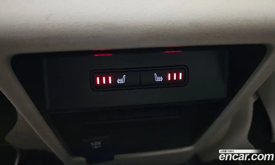 Land Rover Discovery Sport 2015 2.0 гидро в Москве № 198150, фото 18