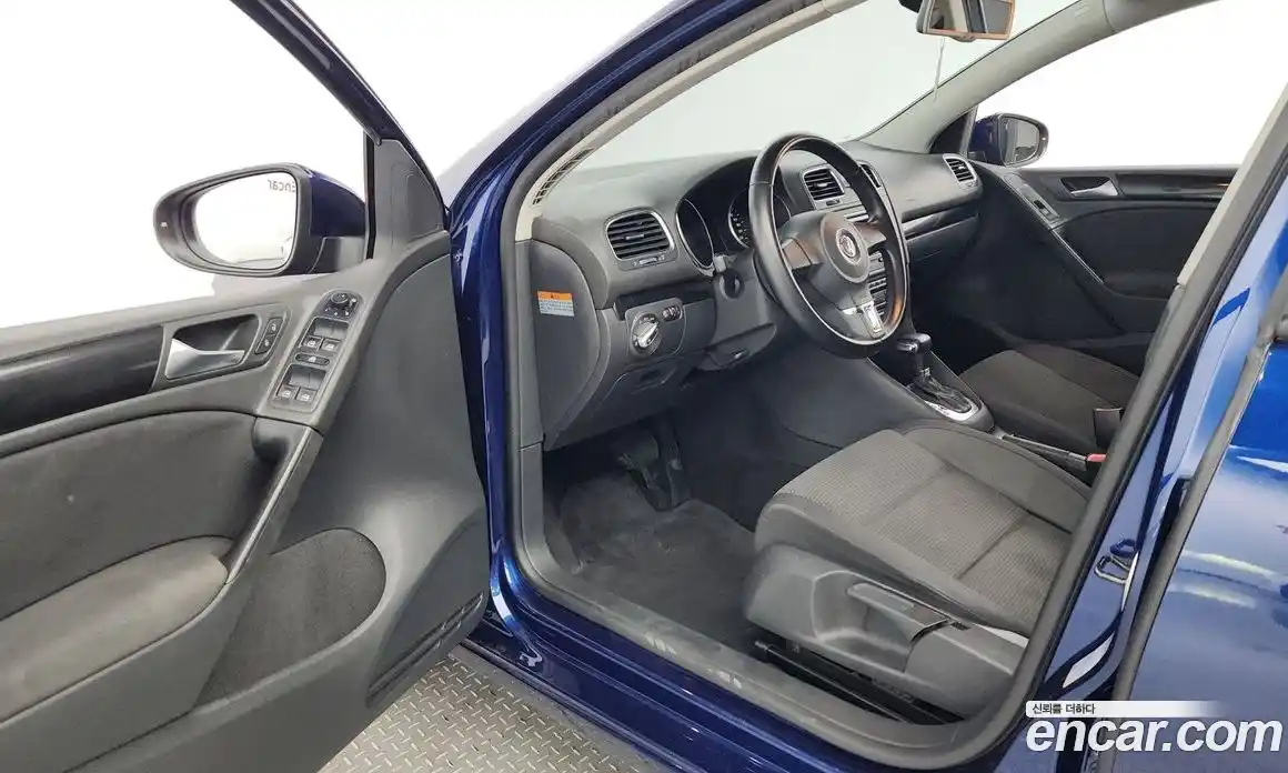 Volkswagen Golf 2009 2.0 гидро в Москве № 199944, фото 10