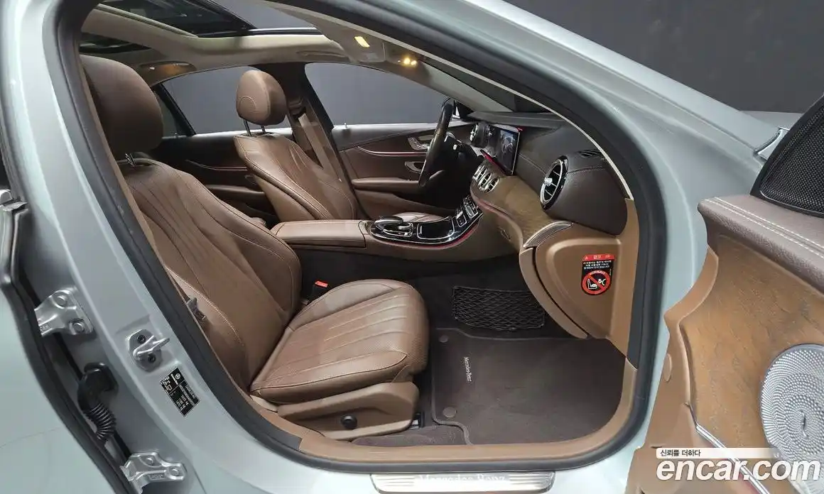 Mercedes-Benz E-Class 2019 2.0 гидро, фото 11