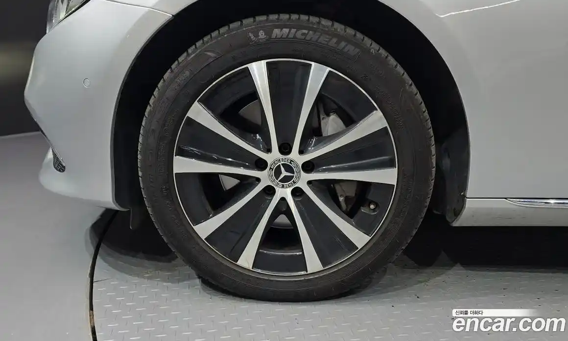 Mercedes-Benz E-Class 2019 2.0 гидро, фото 5