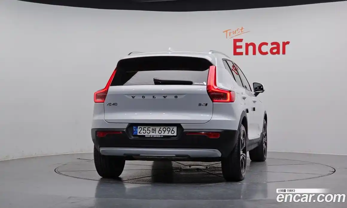 Volvo XC40 2021 2.0 гидро в Москве № 212875, фото 4