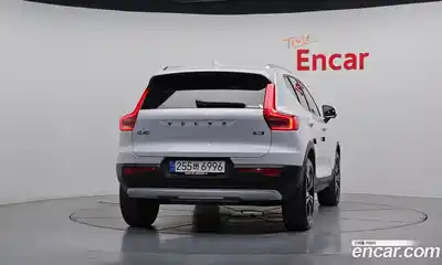 Volvo XC40 2021 2.0 гидро в Москве № 212875, миниатюра 4