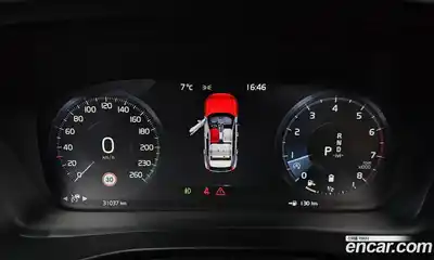 Volvo XC40 2021 2.0 гидро в Москве № 212875, миниатюра 8