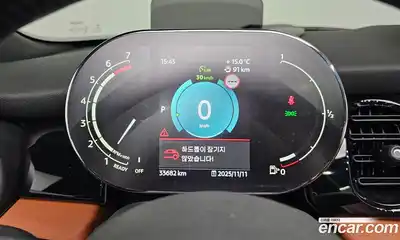 Mini Cooper Convertible 2022 2.0 гидро в Москве № 214145, миниатюра 8