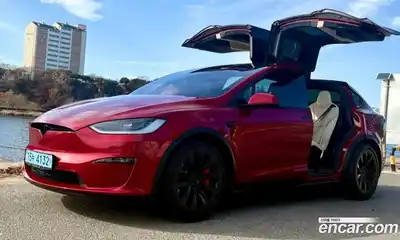 Tesla Model X, 2023