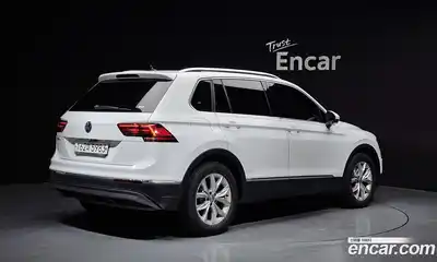 Volkswagen Tiguan 2020 2.0 гидро в Москве № 214929, миниатюра 2