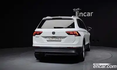 Volkswagen Tiguan 2020 2.0 гидро в Москве № 214929, миниатюра 4