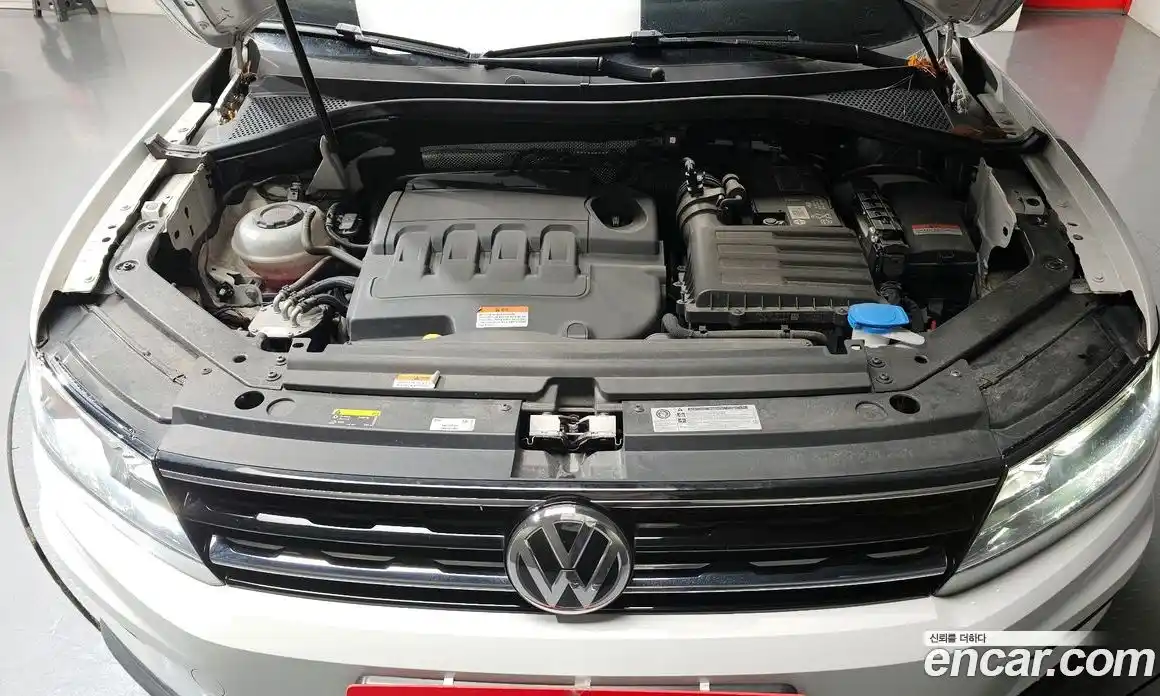 Volkswagen Tiguan 2020 2.0 гидро в Москве № 214929, фото 6