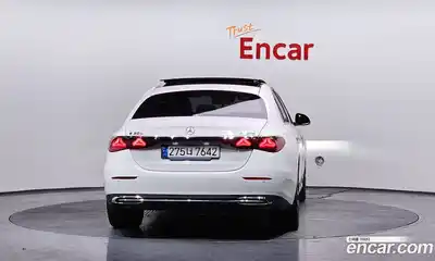 Mercedes-Benz E-Class 2024 2.0 гидро в Москве № 219692, миниатюра 4