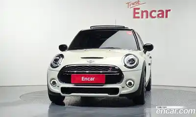 Mini Cooper 2020 2.0 гидро в Москве № 223536, миниатюра 2