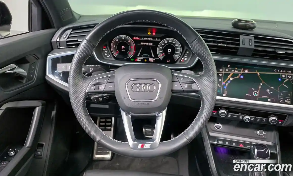 Audi Q3 2023 2.0 гидро в Москве № 227949, фото 13