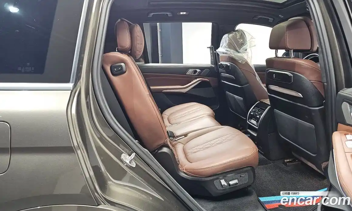 BMW X7 2023 3.0 гидро в Москве № 228711, фото 12