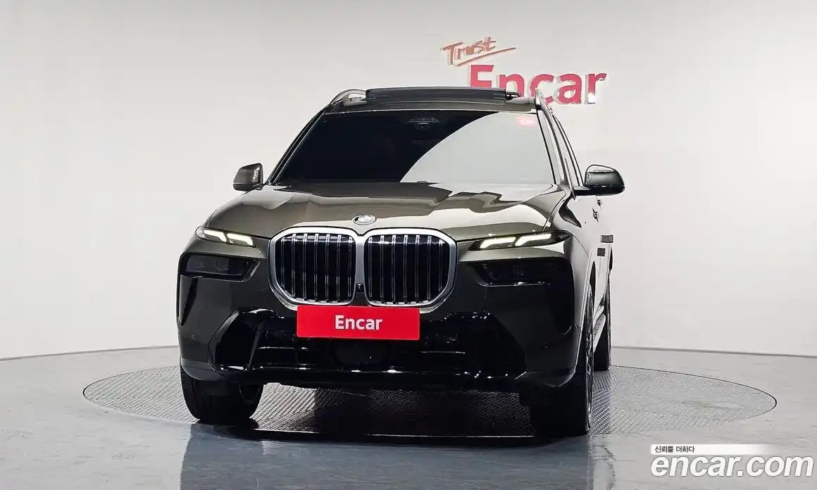BMW X7 2023 3.0 гидро в Москве № 228711, фото 3