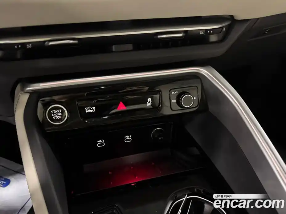 Audi Q5 2025 2.0 гидро в Москве № 230226, фото 9