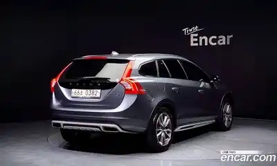 Volvo V60 2016 2.0 гидро в Москве № 230528, миниатюра 2