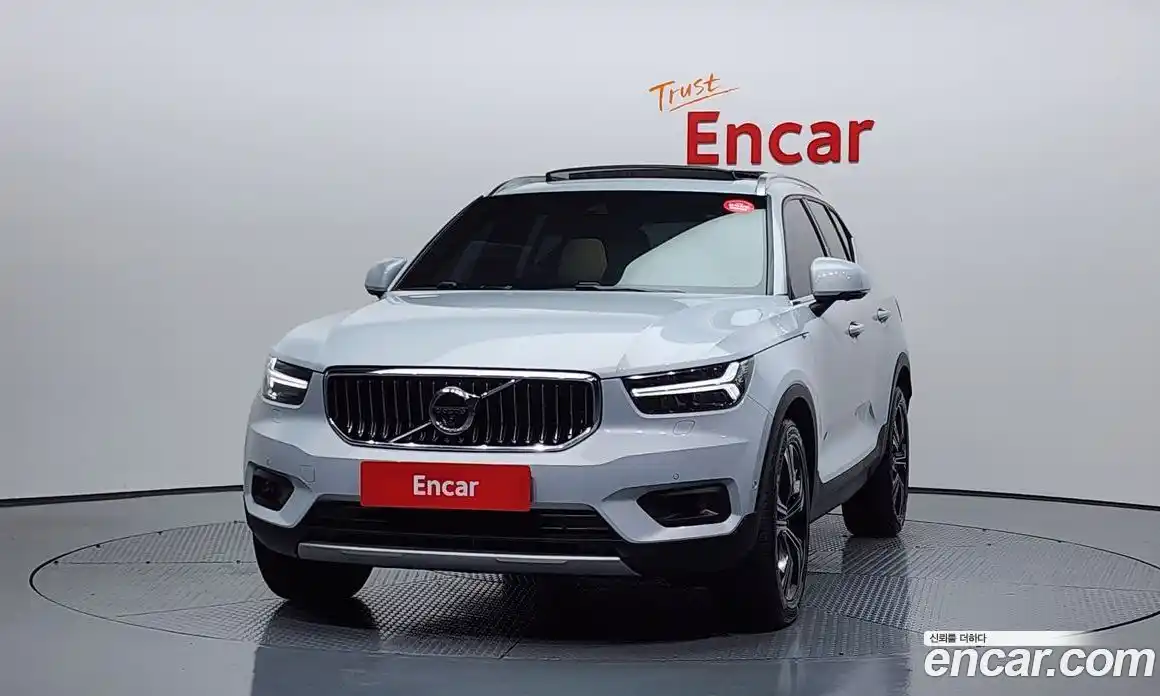 Volvo XC40 2020 2.0 гидро в Москве № 230572, фото 3
