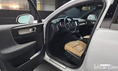 Volvo XC40 2020 2.0 гидро в Москве № 230572, миниатюра 10