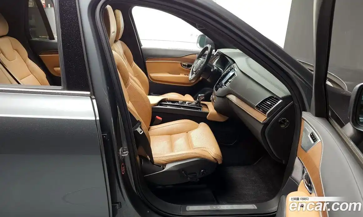 Volvo XC90 2019 2.0 гидро в Москве № 230654, фото 11