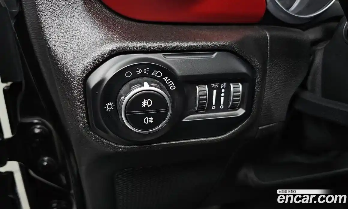 Jeep Wrangler 2018 2.0 гидро в Москве № 232417, фото 14
