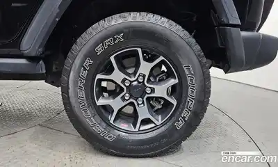 Jeep Wrangler 2018 2.0 гидро в Москве № 232417, миниатюра 5
